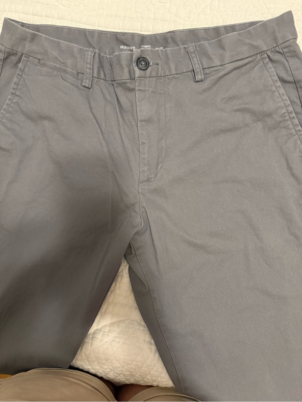 Old Navy Men’s Grey Straight-Fit Chino Pants 34 x34